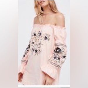 Free People Fluer Du Jour Off The‎ Shoulder Embroidered Mini Dress. Size M